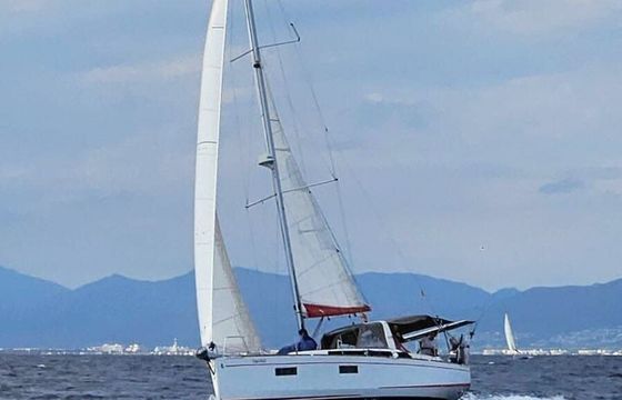 Sailboat Beneteau Oceanis 38.1 11.8m