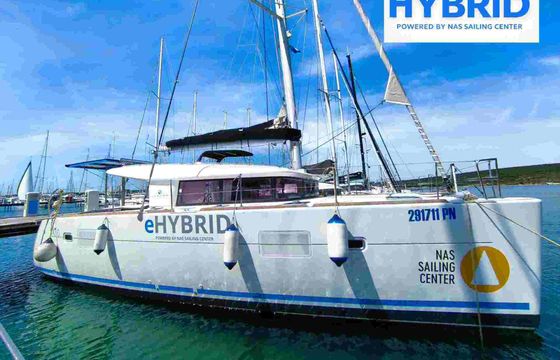 Catamaran Lagoon-Bénéteau Lagoon 400 S2 - 4 + 2 cab. 11m