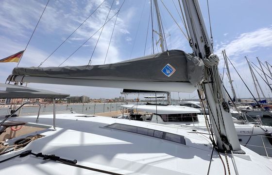 Catamaran Fountaine Pajot Fountaine Pajot Isla 40 - 4 + 1 cab. 11m