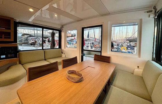 Catamaran Bali Catsmart 11m
