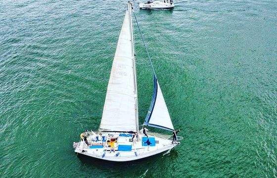 Sailboat Jeanneau Sun Legende 40 12.5m