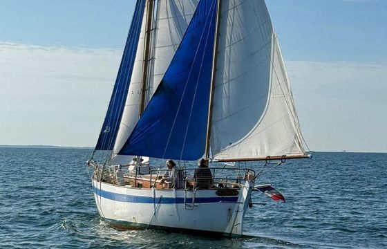 Sailboat John G. Hanna Tahiti-Ketch 10.8m