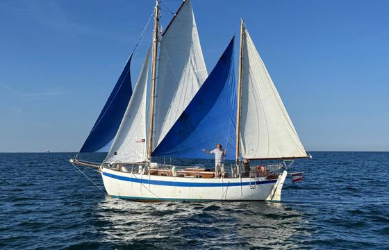 Sailboat John G. Hanna Tahiti-Ketch 10.8m