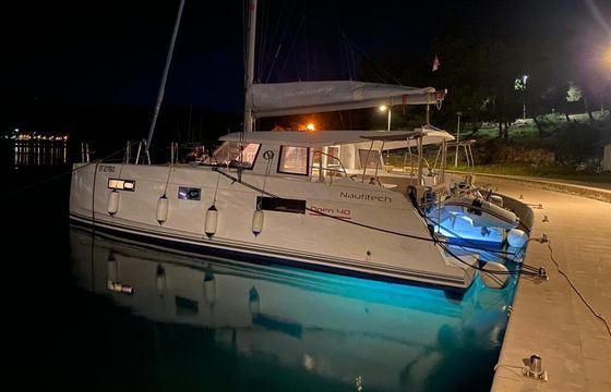 Catamaran Nautitech 40 Open 11m