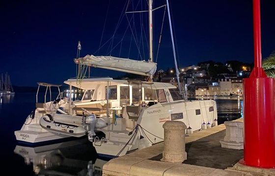 Catamaran Nautitech 40 Open 11m