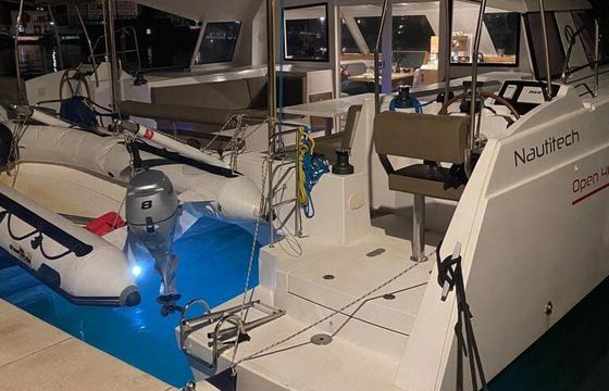 Catamaran Nautitech 40 Open 11m