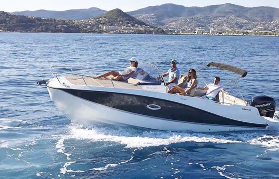 Motorboat QUICKSILVER 755 SD 300hp