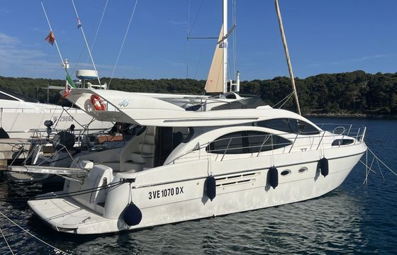 Motorboat AZIMUT YACHTS 46 1000hp