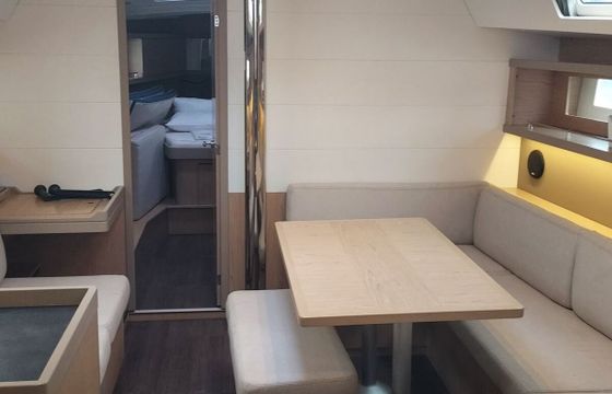 Sailboat Beneteau OCEANIS 45 (3 CAB) 13m