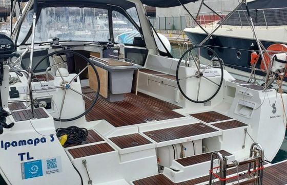 Sailboat Beneteau OCEANIS 45 (3 CAB) 13m