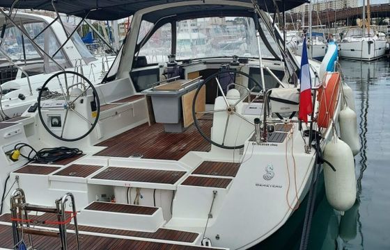 Sailboat Beneteau OCEANIS 45 (3 CAB) 13m
