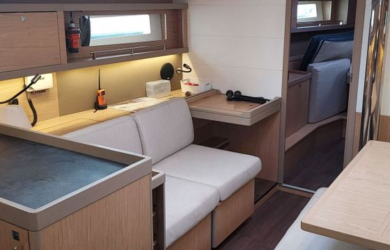 Sailboat Beneteau OCEANIS 45 (3 CAB) 13m