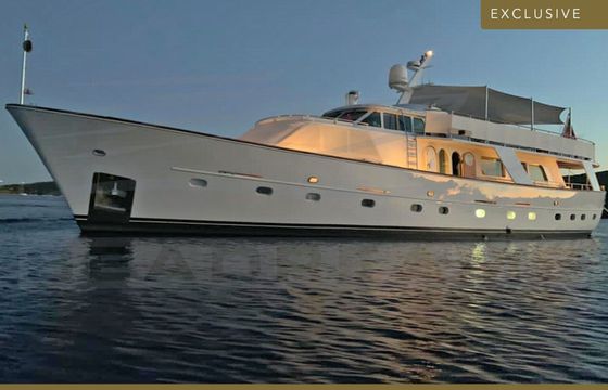 Motor yacht Van Der Beldt Navetta 27 Round Stern 460hp