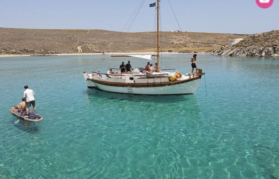 Sailboat traditional wooden boat 11m