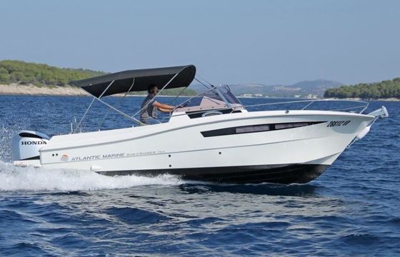 Motorboat Atlantic Marine Atlantic 750 Sun Cruiser 250hp