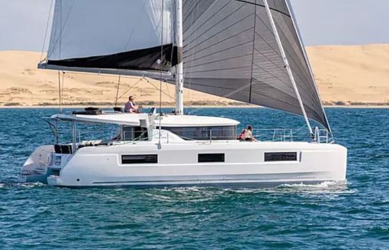 Catamaran Lagoon 46 13m