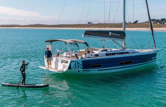 Sailboat Dufour 470 14m