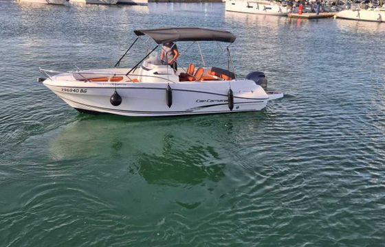 Motorboat Jeanneau Cap camarat 6.5 S2 150hp
