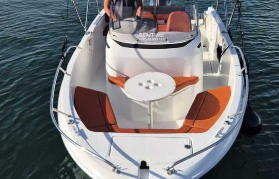 Motorboat Jeanneau Cap camarat 6.5 S2 150hp