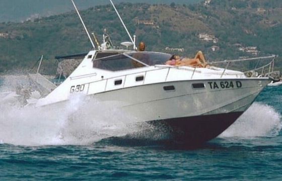 Motorboat Canali Yachts G30 Fast Commuter