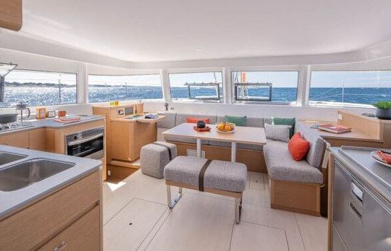Catamaran Excess Excess 14 - 4 + 2 cab. 13m