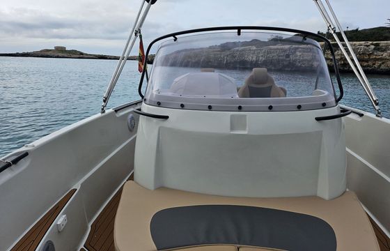 Motorboat AQUA S6 130hp
