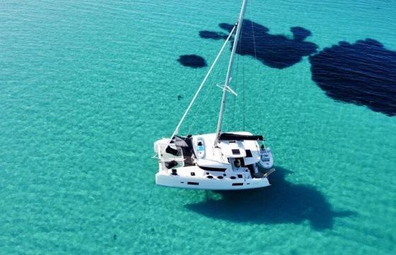 Catamaran Lagoon 420 12.8m