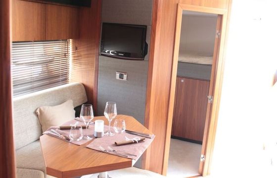 Motor yacht SUNSEEKER Predator 64 2000hp