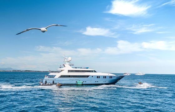 Motor yacht Concept Marine Custom tri-deck 42 Metre 2257hp