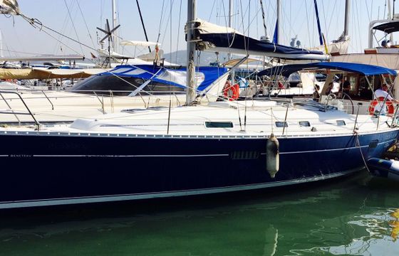 Sailboat Beneteau Oceanis 361 Clipper 10.8m