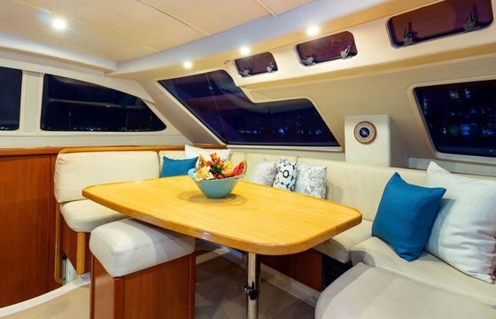 Catamaran Leopard 47 14.3m