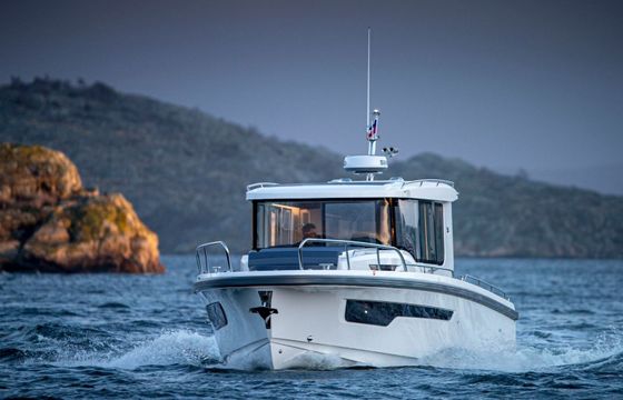 Motorboat Nimbus Commuter C11