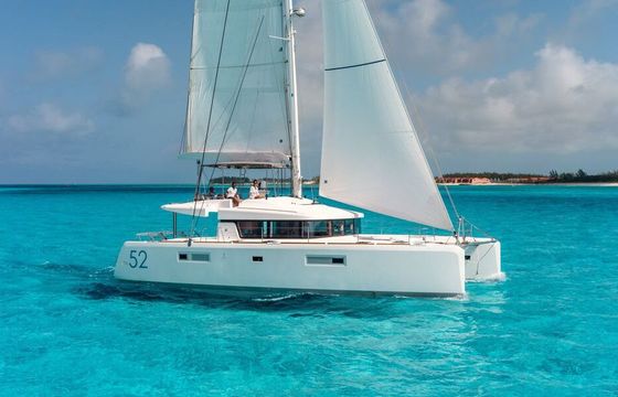 Catamaran LAGOON 52 F 15.84m