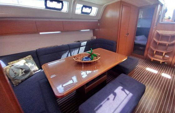 Sailboat Bavaria Cruiser 51 14.99m