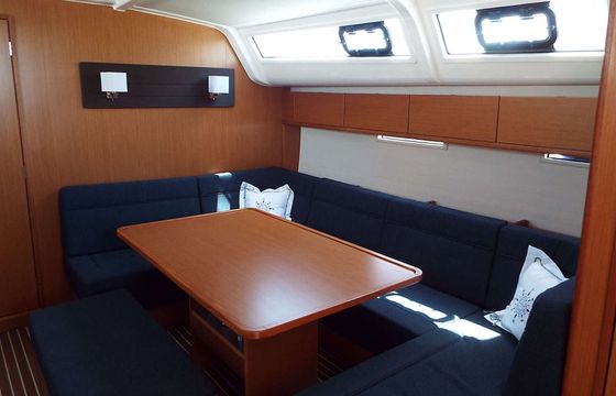 Sailboat Bavaria Cruiser 51 14.99m