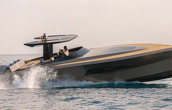 Motor yacht Say Carbon 42