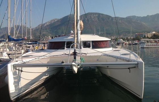 Catamaran Fountaine Pajot Lipari 41 12m