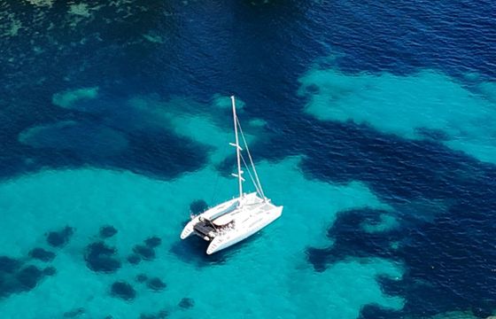 Catamaran Lagoon 570 17m