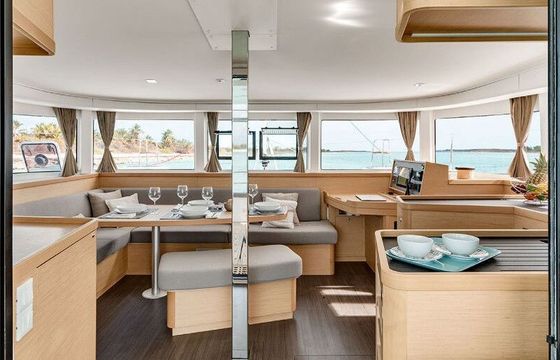 Catamaran Lagoon Lagoon 42 12.8m
