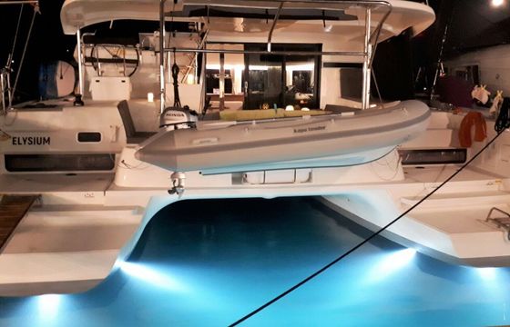 Catamaran Lagoon Lagoon 42 12.8m