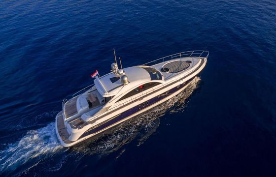 Motor yacht Fairline Targa 62 2200hp