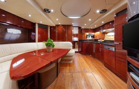 Motor yacht Fairline Targa 62 2200hp