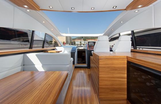 Motor yacht Fairline Targa 62 2200hp