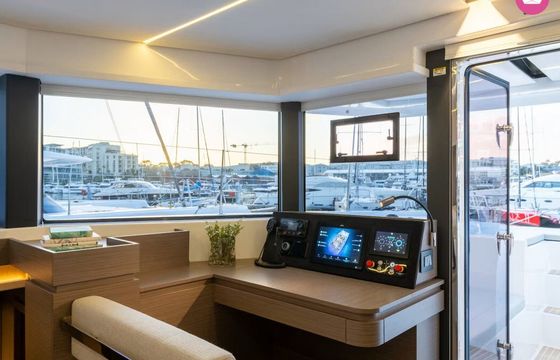 Catamaran Moorings 5200 - 6 15m