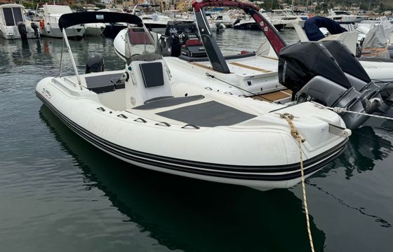 Boat without licence  Almarine MaxiRib 5.85 40hp