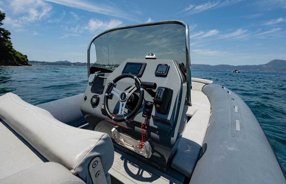 RIB Salpa 2022 200hp
