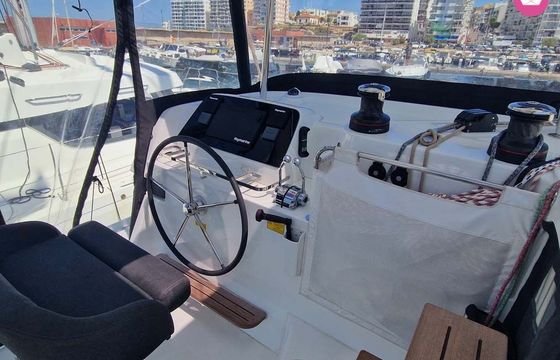 Catamaran Lagoon-Bénéteau Lagoon 42 - 4 + 2 cab. 12m