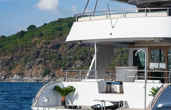 Motor yacht Custom 90' 560hp