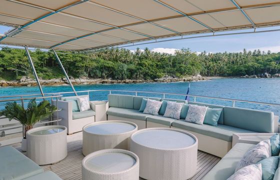 Motor yacht Custom 90' 560hp