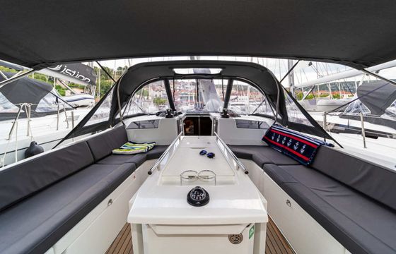 Sailboat Bénéteau Oceanis 40.1 - 3 cab. 12m